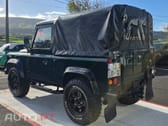 Land Rover Defender 90 SW 2.4 CRD S