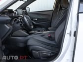 Peugeot 2008 1.2 PureTech Allure EAT8