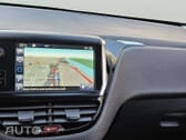 Peugeot 2008 1.2 VTi Allure