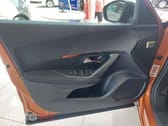 Peugeot E-2008 50 kWh Active Pack