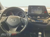 Toyota C-HR 2.0 Hybrid Square Collection