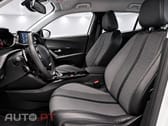 Peugeot 2008 PureTech 130 EAT8 Allure