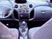 Toyota Yaris 1.0 Base C/Radio