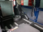 Ford Transit Custom Adaptada p/ 3 cadeiras de rodas