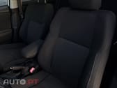 Toyota Auris Outro