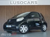 Toyota iQ 1.0 VVT-i 2 MultiDrive NAVI+Bluetooth
