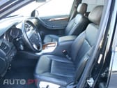 Mercedes-Benz R 320 4 MATIC