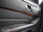 Mercedes-Benz E 300 Bluetec Hybrid Avantgarde