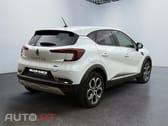 Renault Captur E-Tech Intens