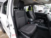 Toyota Hilux 2.4 D-4D 4WD CD CH