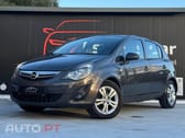 Opel Astra auto