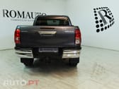 Toyota Hilux 2.4 D-4D 4WD Tracker 3L