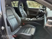 Porsche Panamera 4 E-Hybrid Platinum Edition