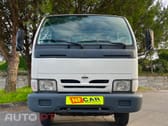 Nissan Cabstar TRIBASCULANTE