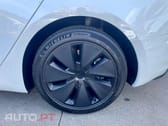 Tesla Model 3 Tração Traseira