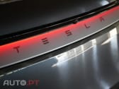 Tesla Model Y Long Range Tração Traseira