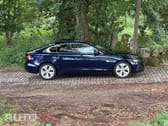 Jaguar XE 2.0 D R-Dynamic S