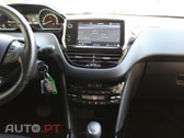 Peugeot 2008 1.2 PureTech Allure EAT6