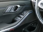 BMW 330 e Pack Desportivo M Auto