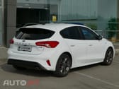 Ford Focus 1.0 EcoBoost MHEV ST-Line X