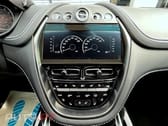 Aston Martin DBX 4.0 V8