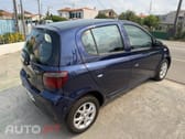 Toyota Yaris 1.0 Base