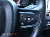 Volvo XC40 T2 Monument