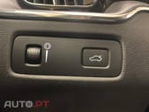 Volvo XC60 2.0 B4 R-Design Geartronic