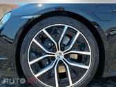 Porsche Taycan Outros