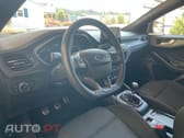Ford Focus 1.0 EcoBoost MHEV ST-Line X