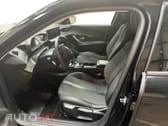 Peugeot E-2008 50 kWh Allure Pack