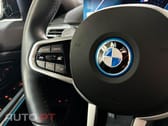 BMW 330 e Pack Desportivo M Auto