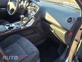 Peugeot 3008 1.6 HDi Executive CMP6