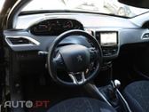 Peugeot 2008 1.2 PureTech Style