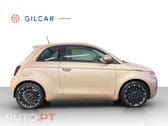 Fiat 500e Outro