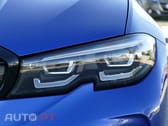 BMW 330 e Pack Desportivo M Auto