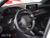 Peugeot 2008 PureTech 130 EAT8 Allure