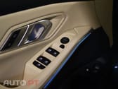 BMW 320 e Line Luxury Auto