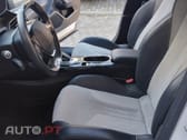 Peugeot E-2008 50 kWh GT