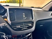 Peugeot 2008 BlueHDi 100 Allure