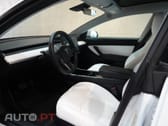 Tesla Model 3 Tração Traseira