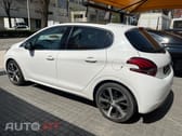 Peugeot 208  1.2 e-THP Féline