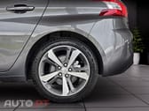 Peugeot 308 1.2 PureTech Allure Faróis Full LED