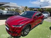 Ford Mustang Mach-E Alargada