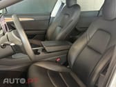 Tesla Model 3 Tração Traseira