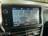 Peugeot 208 1.2 PureTech Signature