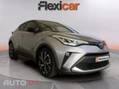 Toyota C-HR 2.0 Hybrid Square Collection