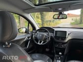 Peugeot 2008 1.2 PureTech Allure EAT6
