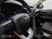 Toyota Hilux 2.4 D-4D 4WD CS CM
