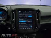 Volvo XC40 2.0 B3 Essential